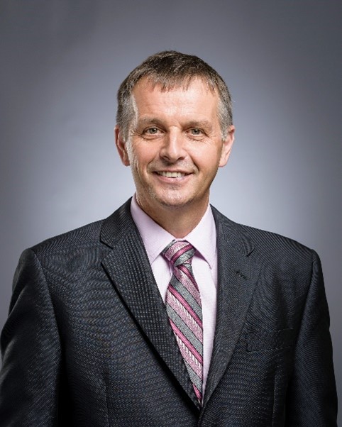 Honourable Derrick Bragg, Member for Fogo Island-Cape Freels, Official MHA Photo, 50th General Assembly